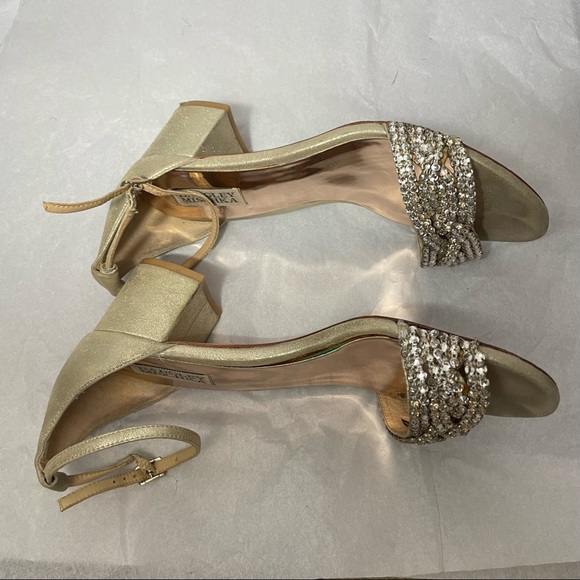 Wms 8.5 Badgley Mischka Chunky Heel Sandals Gold /Rhinestone - Picture 6 of 13